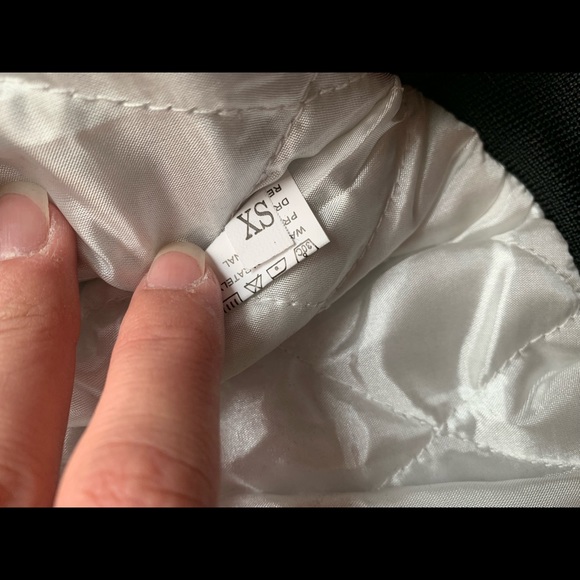 RE-POSHING Black and White Dog Jacket - Picture 9 of 11